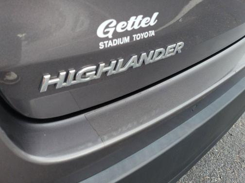 2018 Toyota Highlander Limited Platinum
