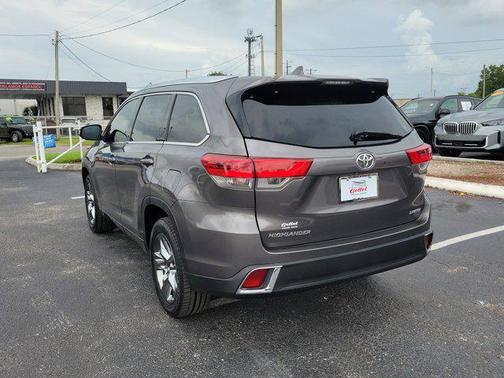 2018 Toyota Highlander Limited Platinum