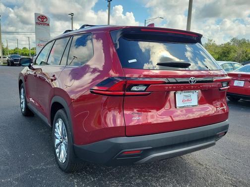 2025 Toyota Grand Highlander Platinum