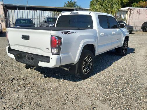 2022 Toyota Tacoma TRD Sport