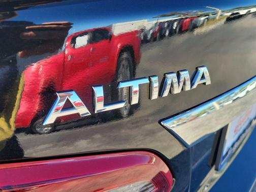 2017 Nissan Altima 2.5 SR