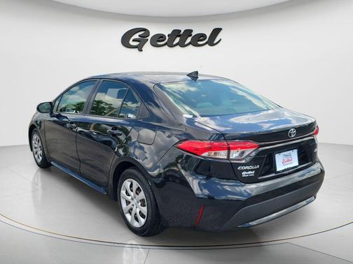 Black Sand Pearl 2022 Toyota Corolla LE