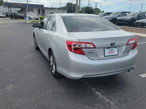 2013 Toyota Camry Hybrid LE