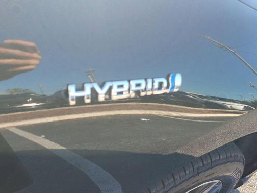 2021 Toyota Venza LE