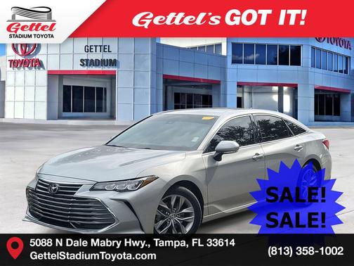 2022 Toyota Avalon XLE
