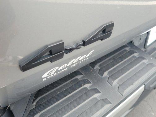 2022 Toyota Tundra Platinum