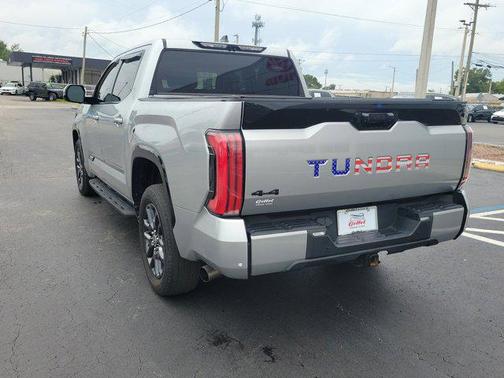 2022 Toyota Tundra Platinum