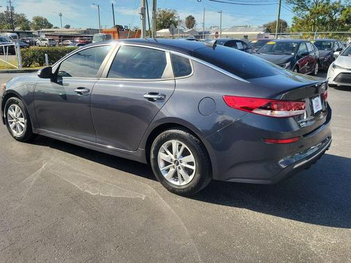 2019 Kia Optima LX