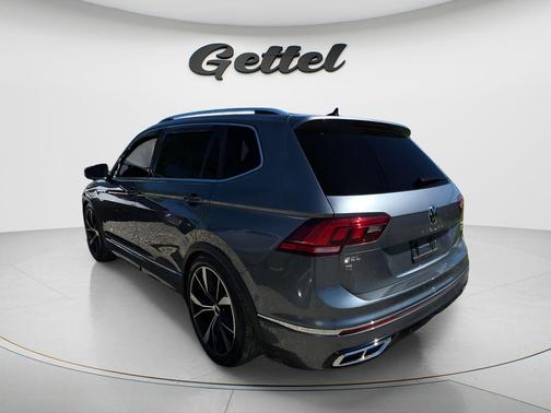 2022 Volkswagen Tiguan 2.0T SEL R-Line 4MOTION