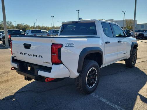 2025 Toyota Tacoma TRD Off Road