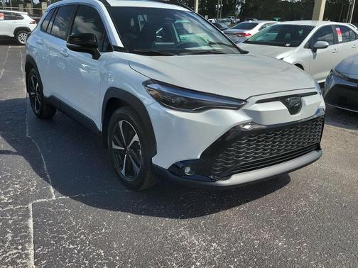 2025 Toyota Corolla Hybrid SE