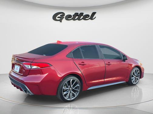 Ruby Flare Pearl 2022 Toyota Corolla SE