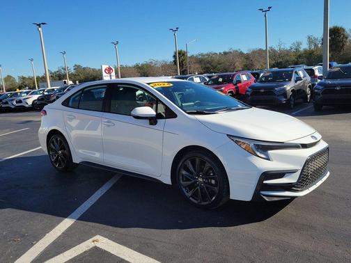 2024 Toyota Corolla SE