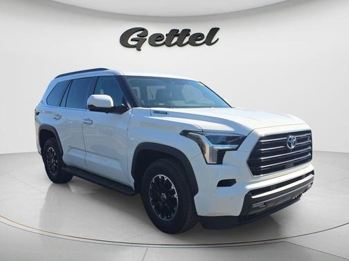 Ice Cap 2024 Toyota Sequoia SR5