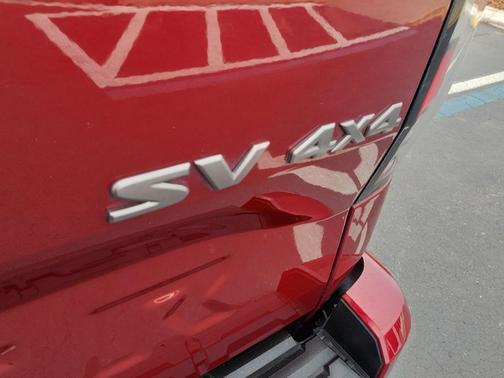 2022 Nissan Frontier SV