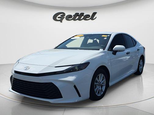 Ice Cap 2025 Toyota Camry LE