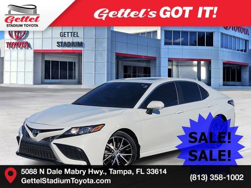 2022 Toyota Camry SE