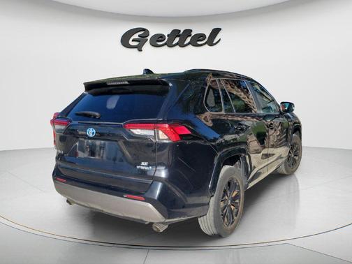 Midnight Black Metallic 2022 Toyota RAV4 Hybrid SE