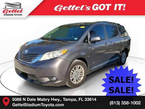 2017 Toyota Sienna XLE Premium