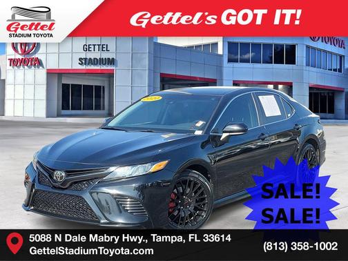 2020 Toyota Camry SE