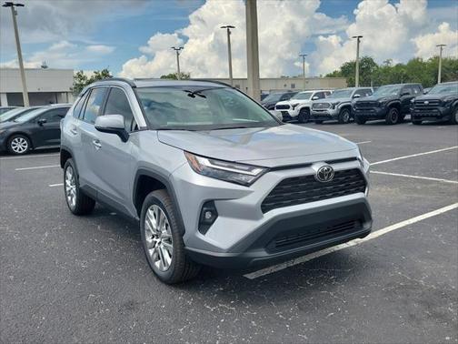 2025 Toyota RAV4 XLE Premium