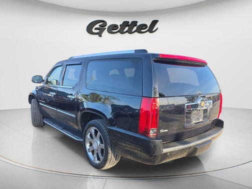 Black Ice Metallic 2013 Cadillac Escalade ESV Luxury