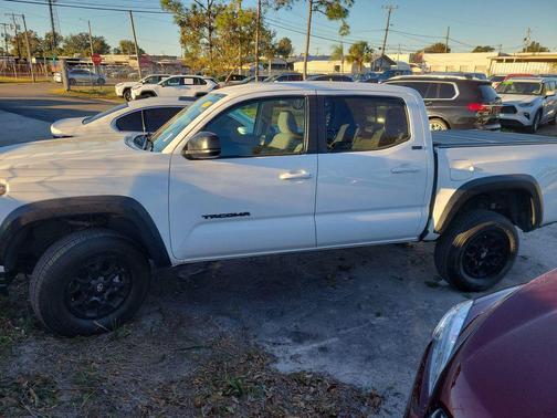 2023 Toyota Tacoma SR5