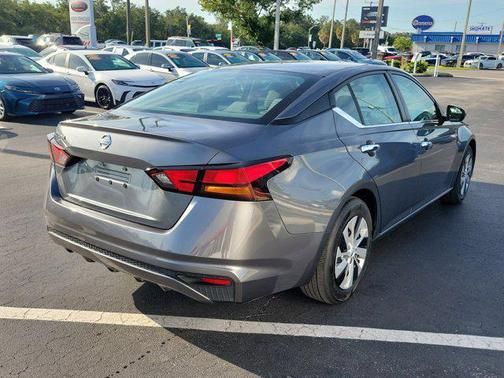2021 Nissan Altima S FWD