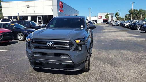2025 Toyota Tacoma SR5