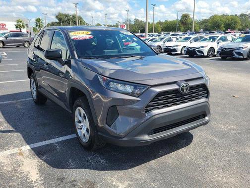 2022 Toyota RAV4 LE