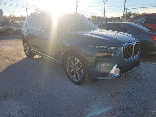 2023 BMW X7 xDrive40i