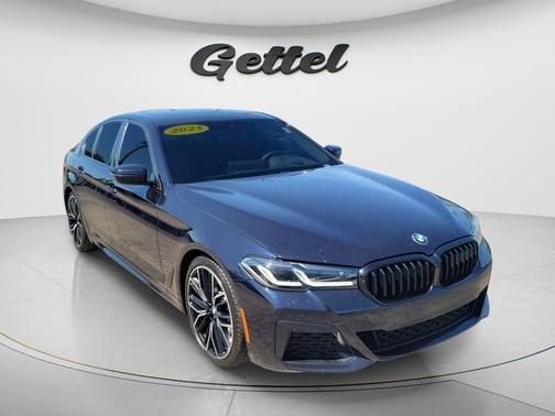 Carbon Black Metallic 2021 BMW 530 530i