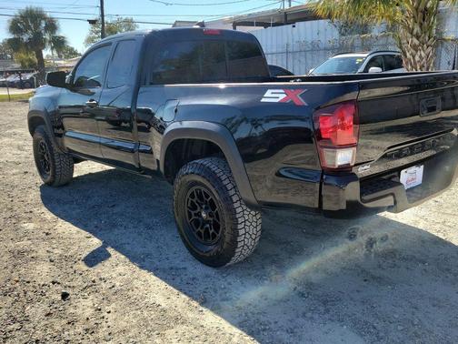 2021 Toyota Tacoma SR