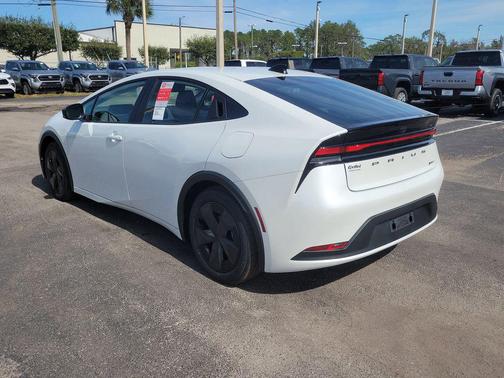 2026 Toyota Prius LE