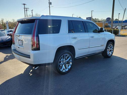 2017 Cadillac Escalade Platinum