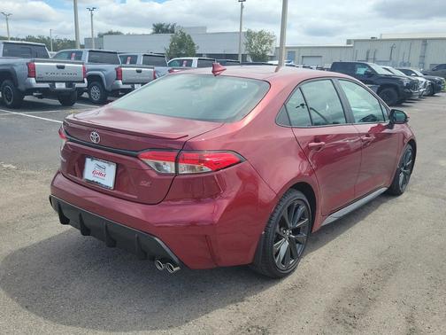 2025 Toyota Corolla SE