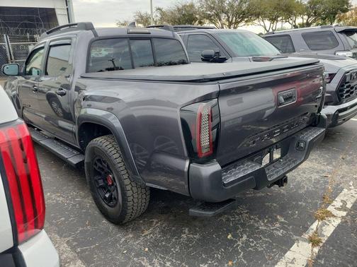 2017 Toyota Tacoma SR5
