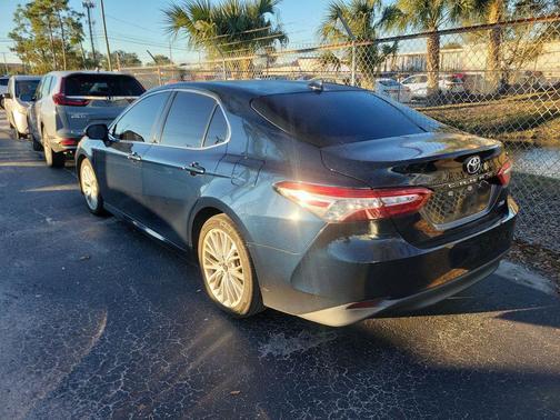 2018 Toyota Camry XLE
