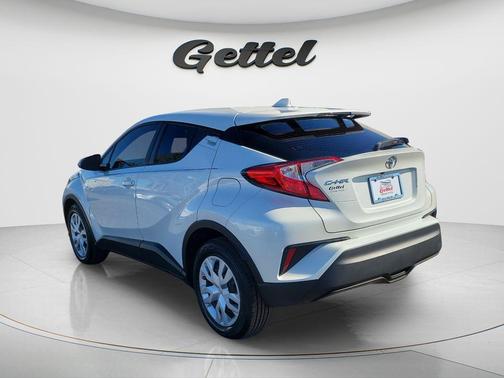 2021 Toyota C-HR LE