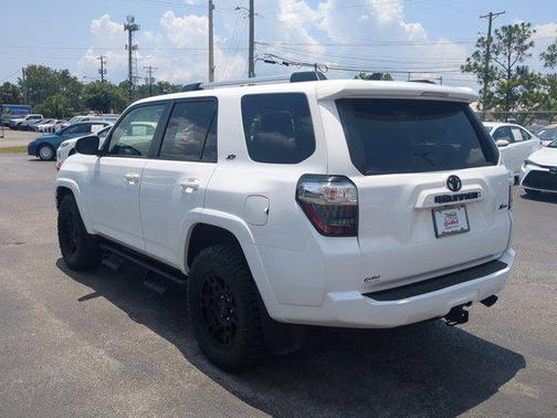 2023 Toyota 4Runner SR5