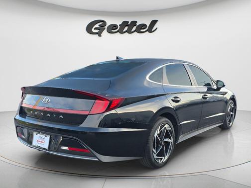 Phantom Black 2020 Hyundai SONATA SE