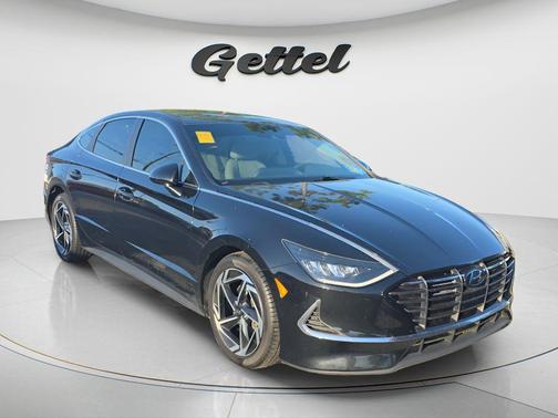 Phantom Black 2020 Hyundai SONATA SE