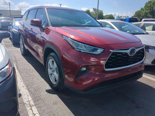 2020 Toyota Highlander LE