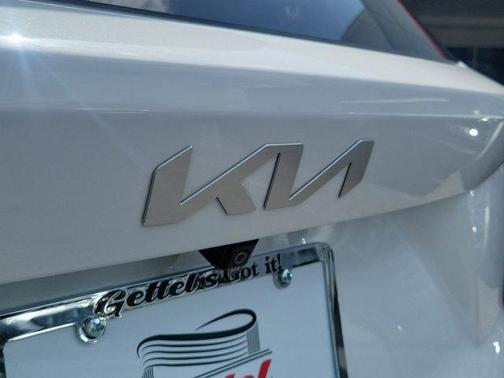 2024 Kia Sorento LX