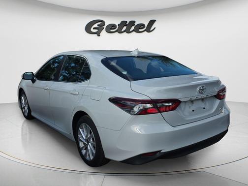 Ice Edge 2023 Toyota Camry LE