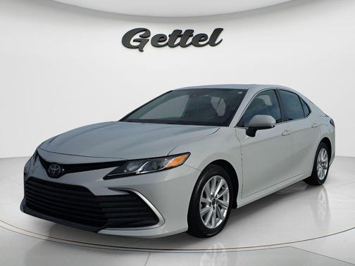 Ice Edge 2023 Toyota Camry LE