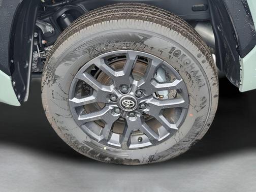 2025 Toyota Tundra Hybrid Platinum