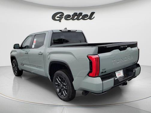 2025 Toyota Tundra Hybrid Platinum