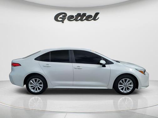 Wind Chill Pearl 2024 Toyota Corolla Hybrid LE