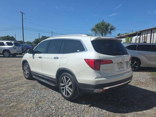 2017 Honda Pilot Touring